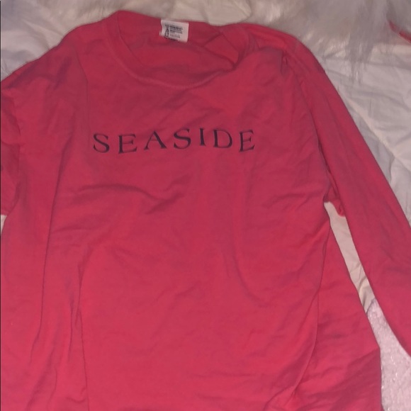 Brandy Melville Tops - seaside tee